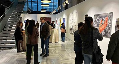 Beyoğlu Belediyesi'nde "Beyhude Bir Tutku" sergisi