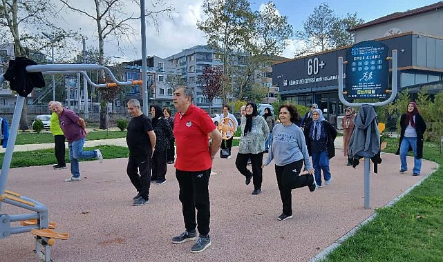 Bir yandan öğrenirken, diğer yandan da tecrübeleriyle öğretiyorlar