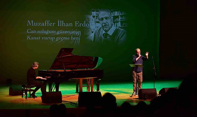 Bursa festivali, edebiyat ve müziği aynı sahnede buluşturdu