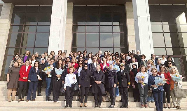 Çanakkale'de "Gönül Elçileri ile Koruyucu Aile Farkındalık Toplantısı" düzenlendi