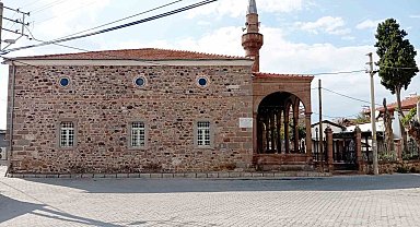 Çatlaklar yüzünden 2 yıldır ibadete kapalı