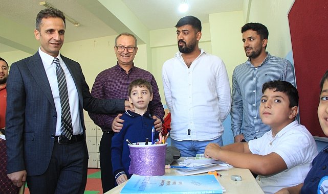 Cizre'de özel gereksinimli çocukların eğitimleri yakından takip ediliyor