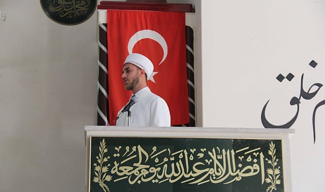 Cuma hutbesinde 'sünnetin' müslüman yaşamındaki rehber rolüne dikkat çekildi