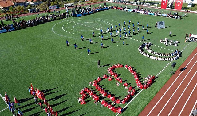 Demirci, Kula, Salihli ve Selendi'de 29 Ekim heyecanı