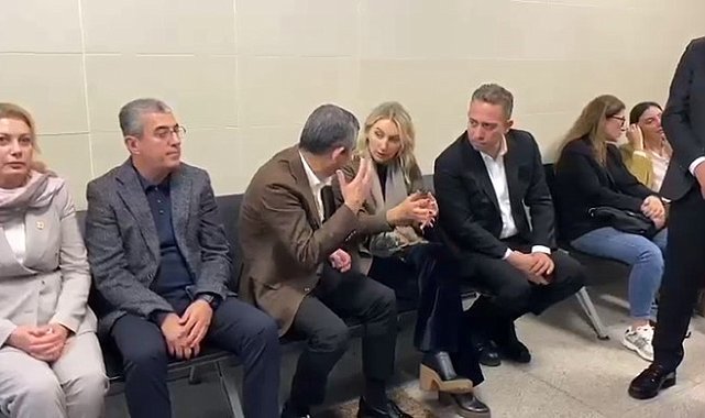 Ekrem İmamoğlu 'casusluk' soruşturması kapsamında ifade vermek üzere adliyede