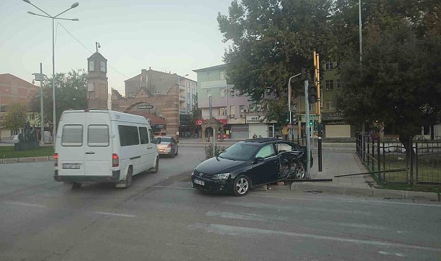 Elazığ'da trafik kazası: 1 yaralı