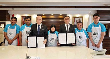 Erzurum'da özel bireylere istihdam desteği: Gülümseyen Down kafe