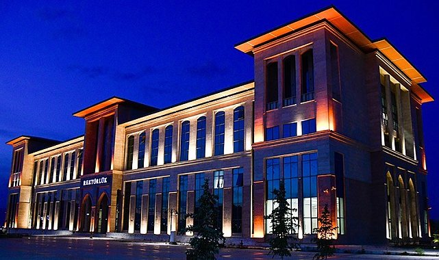 ETÜ, URAP'taki Yükselişini Sürdürüyor