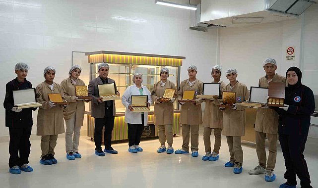 Fabrika gibi okulda çikolata üretiminden yılda 3 milyon TL'lik ciro