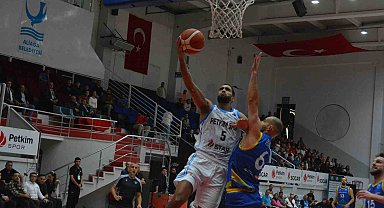 FIBA Avrupa Kupası: Aliağa Petkimspor: 85 - CSM Corona Brasov: 74