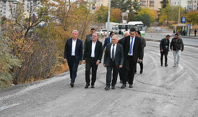 Hacılar-Kayseri caddesinde 100 milyon TL'lik yol yenileme çalışması