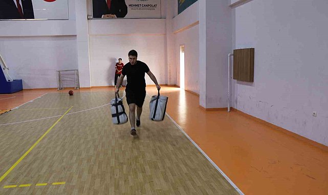 Haliliye Belediyesi'nin kurslarıyla gençler hedefine ulaşıyor