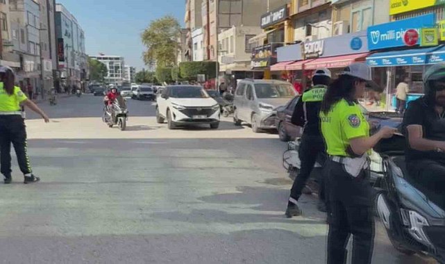Hatay'da motosiklet sürücüleri denetlendi