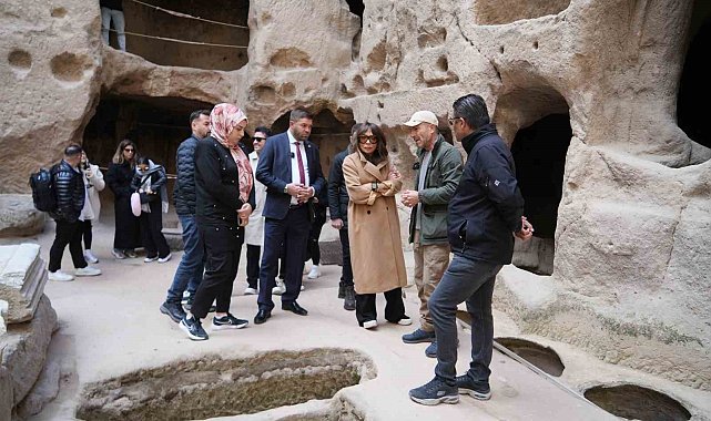 Işın Karaca, Niğdelilere unutulmaz bir gece yaşattı