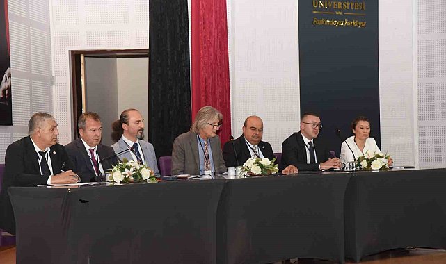 İzmir, iki önemli "Balıkçılık" toplantısına ev sahipliği yaptı