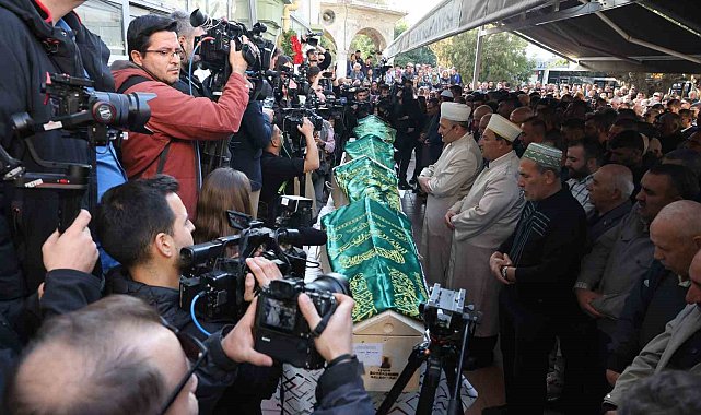 İzmir'de 5 kardeşin öldüğü yangında anne hakkında karar