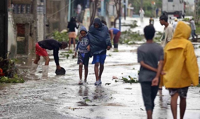 Karayipler'i vuran Melissa Kasırgasında can kaybı 34'e yükseldi