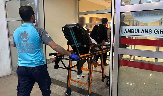 Kazara kendini bıçaklayan kadın yaralandı