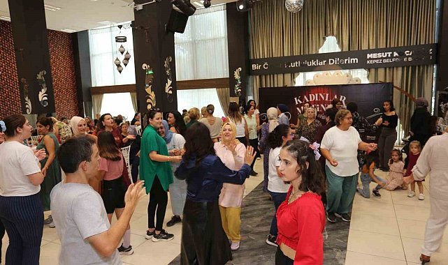 Kepezli kadınlar matinede buluştu