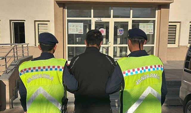 Kırşehir'de 2 firari hükümlü yakalandı
