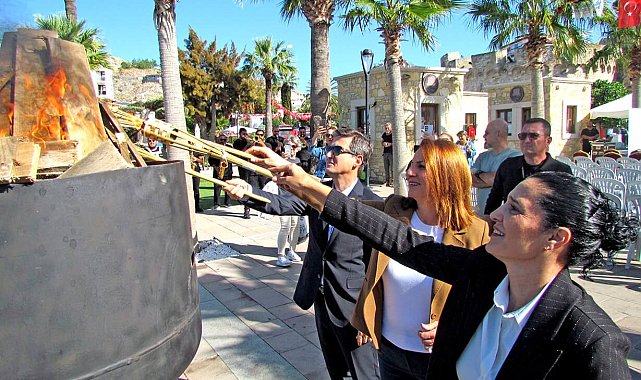 Kültür Yolu Festivali'nin coşkusu bu yıl Çeşme'de de yaşanıyor