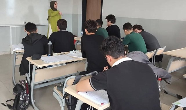 Kütahya Şehit Selim Cansız AİHL'de motivasyon semineri