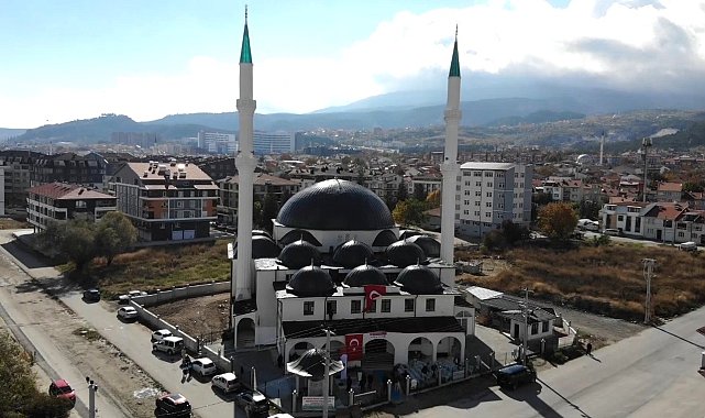 Kütahya'da Hira Camii ibadete açıldı