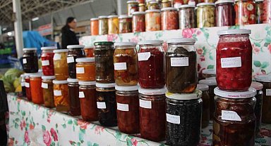 Menteşe'de 25 farklı ev yapımı reçel tezgahı ilgi odağı