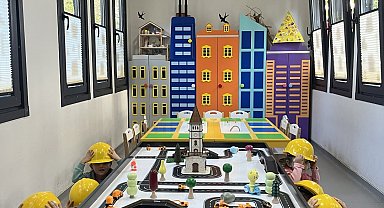 Minik mimarlara güvenli yapılar anlatıldı