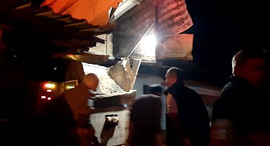 Mudurnu'da tavuk çiftliğinde çıkan yangın büyümeden söndürüldü