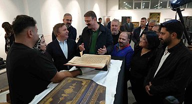 Mukaddes emanetleri görmek isteyenler soluğu bu sergide aldı