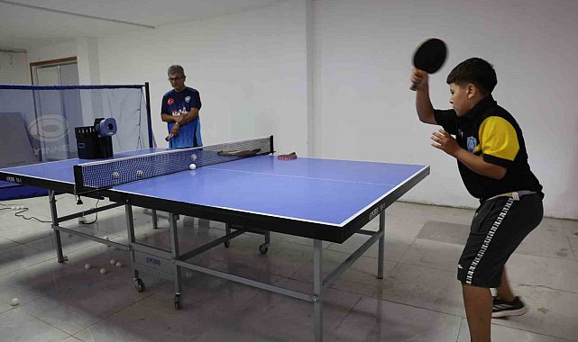 Öğrenciler masa tenisiyle odaklanma sorununu aştı, başarıya ulaştı