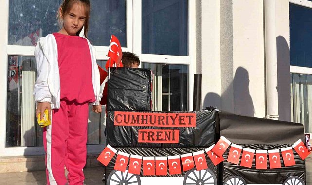 Okullarda cumhuriyet coşkusu