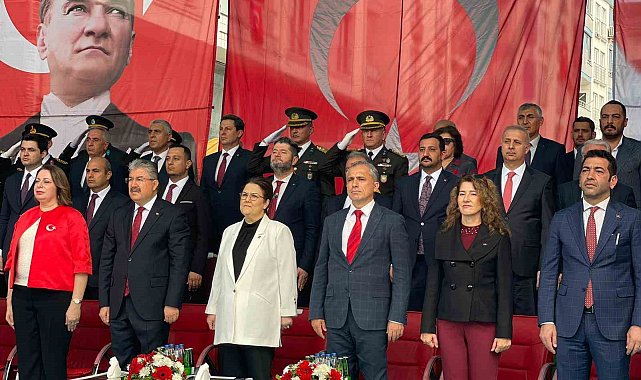 Osmaniye'de Cumhuriyetin 102'nci yılı coşkuyla kutlandı