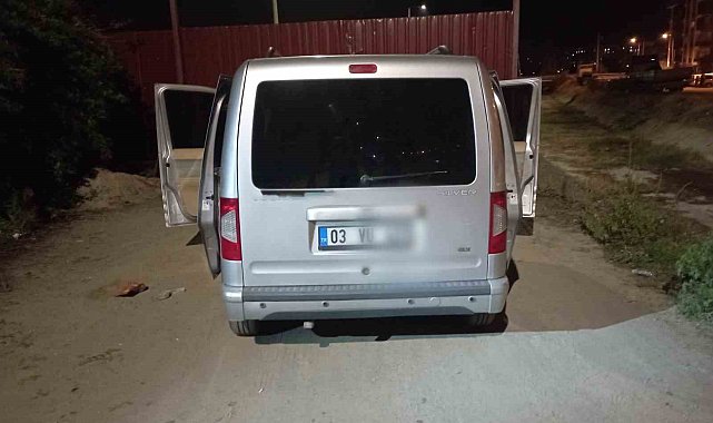 Polis ile ehliyetsiz sürücü arasında kovalamaca