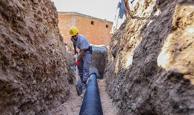 Selden zarar gören mahallenin kanalizasyon altyapısı yenileniyor
