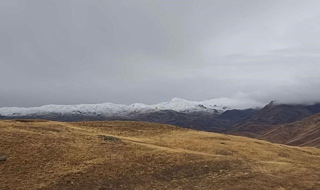 Şırnak'ta kar yağışı erken başladı