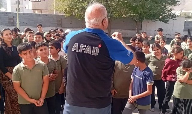 Şırnak'ta öğrencilere afet bilinci aşılanıyor