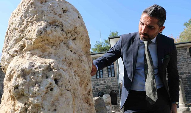 Tarihteki ilk kral Sargon'un iki heykeli Diyarbakır Müzesi'nde ziyarete açıldı