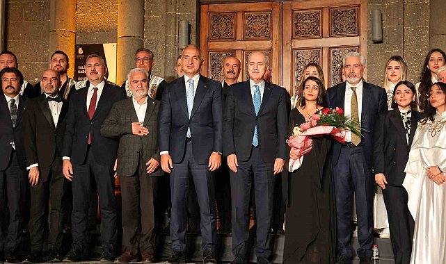 TBMM Başkanı Kurtulmuş, Diyarbakır'da Kültür Yolu Festivali'ne katıldı