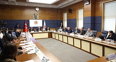 TBMM Dışişleri Komisyonu Başkanı Oktay: "SDG'nin Suriye ile bütünleşmesinin en kısa zamanda gerçekleşmesi gerekmektedir"