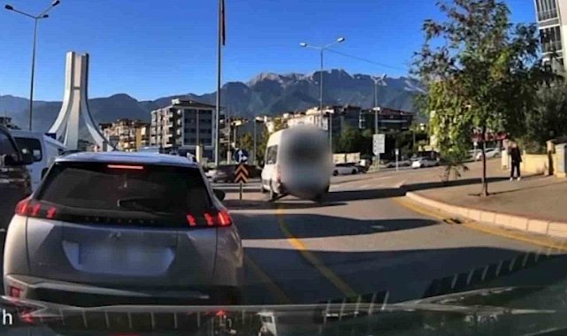 Trafiğe girmek istemeyen uyanık sürücüler polisin radarına takıldı
