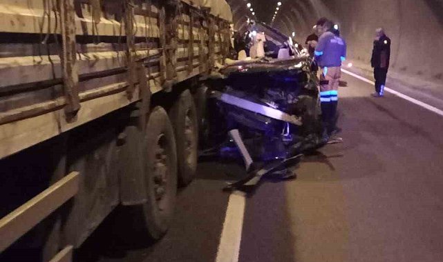 Tünelde trafik kazası: 1 ölü, 4 yaralı