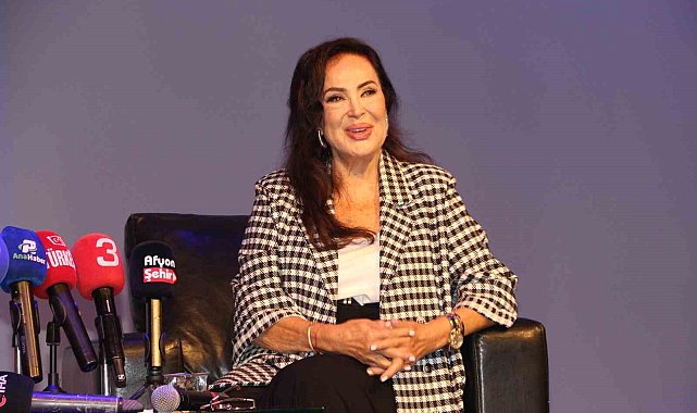 Türk sinemasının Sultanı Türkan Şoray'dan duygulandıran yorum