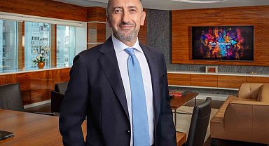 Türk Telekom CEO'su Önal: "5G'de abone başı en yüksek kapasite kullanım hakkına sahip olduk"