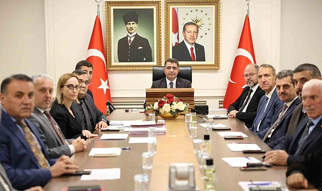 Vali Aslan, "İhtiyaç sahibi vatandaşlarımızın yanında olduk"