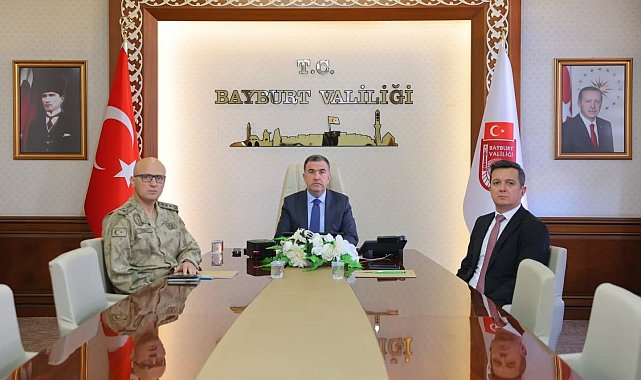 Vali Eldivan, Bakan Yerlikaya başkanlığındaki VKS toplantısına katıldı
