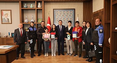 Vali Musa Işın, özel eğitim öğrencilerini kabul etti