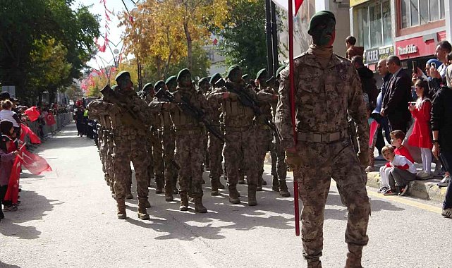 Van'da Cumhuriyet Bayramı coşkusu