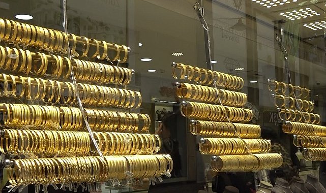 Yatırımcı dövizi bıraktı, altına koştu: "Güvenilir liman"